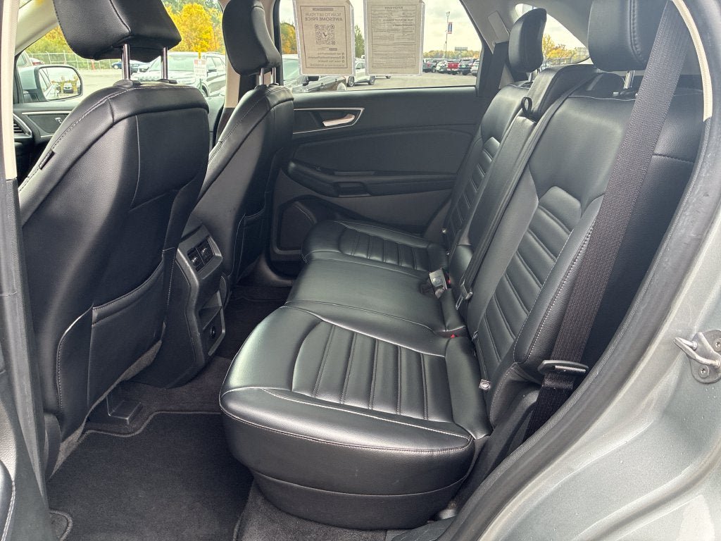 Used 2024 Ford Edge SEL AWD/4WD image 29
