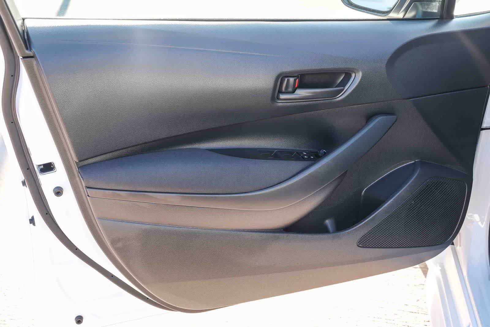 Certified 2026 Toyota Corolla LE w/ LE Premium Package FWD image 23