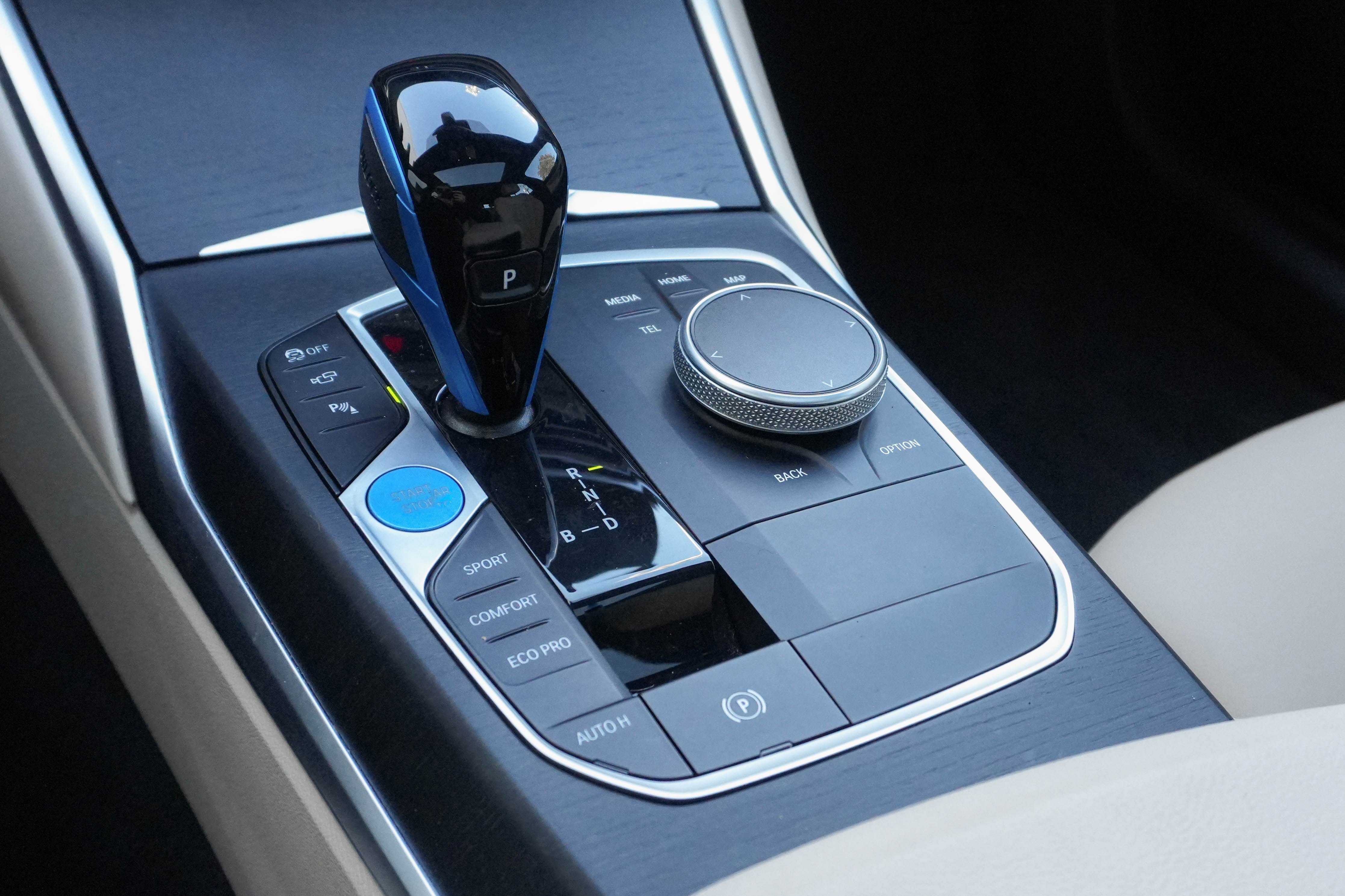 Certified 2023 BMW i4 eDrive40 image 25