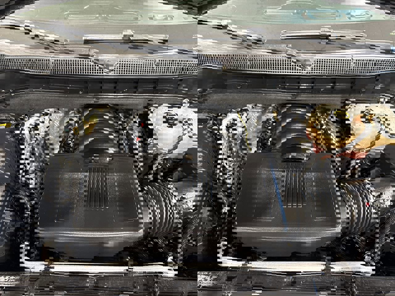 Used 2024 Chevrolet Tahoe Z71 w/ Luxury Package image 27