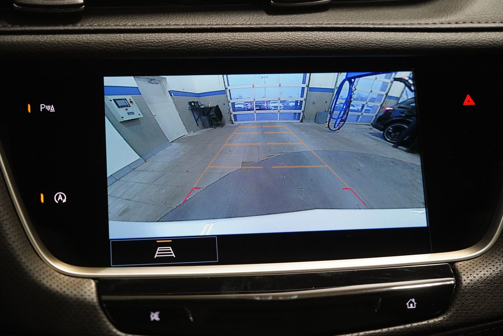 Used 2022 Cadillac XT5 Premium Luxury w/ LPO, Floor Liner Package image 26