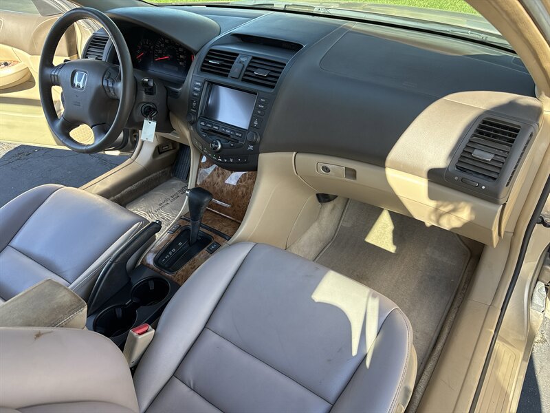 Used 2004 Honda Accord EX image 35