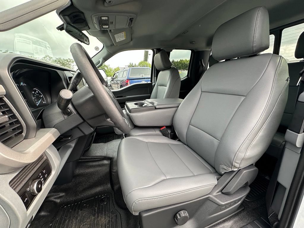 New 2026 Ford F550 4x4 Supercab Super Duty image 21