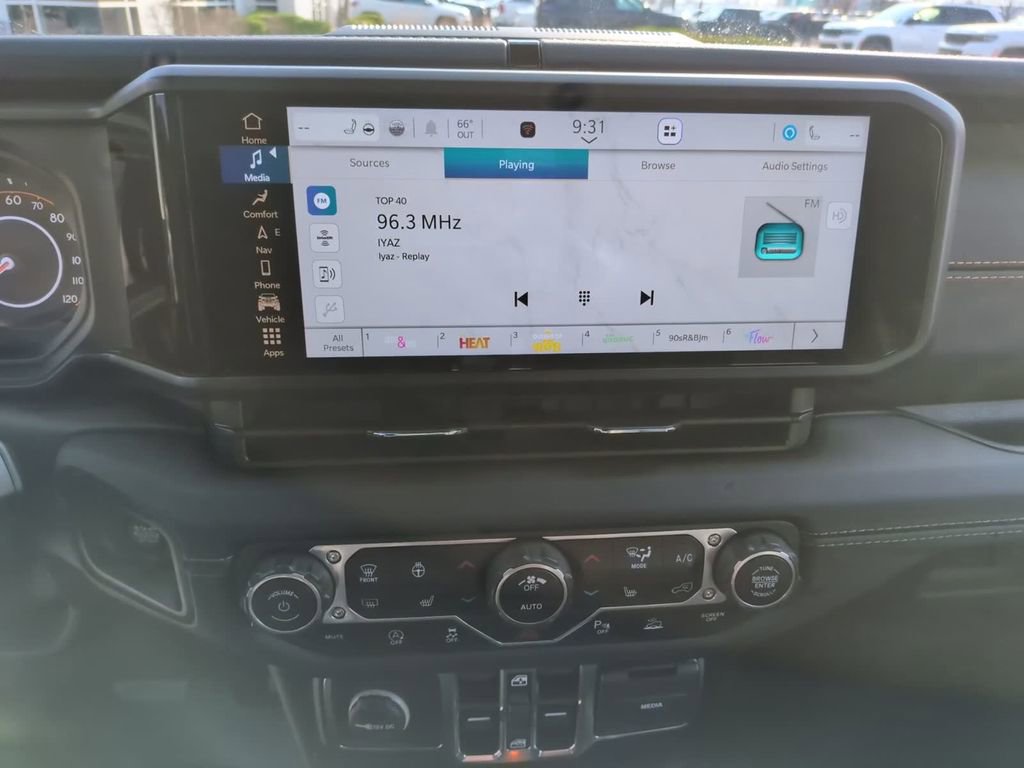 Used 2024 Jeep Wrangler Sahara w/ Technology Group image 31