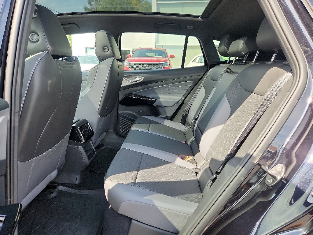 Certified 2023 Volkswagen ID.4 S RWD image 10