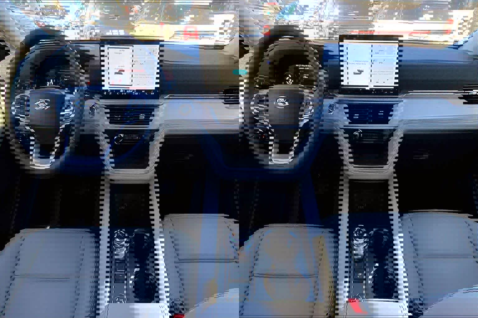 New 2026 Ford Explorer Active w/ Active Comfort Package image 5