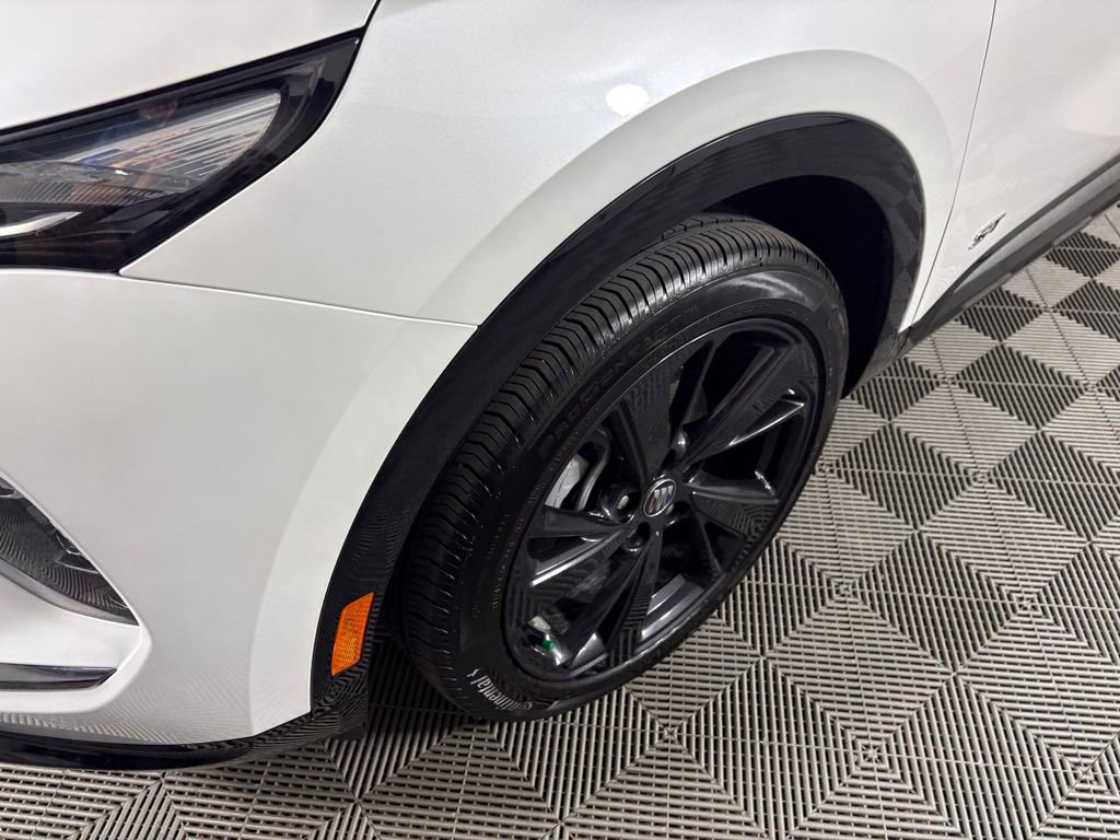 Used 2025 Buick Envision Sport Touring image 10