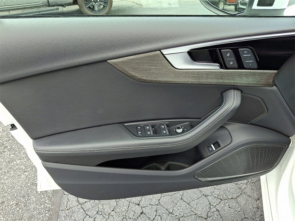 Used 2023 Audi A4 2.0T Premium Plus image 9