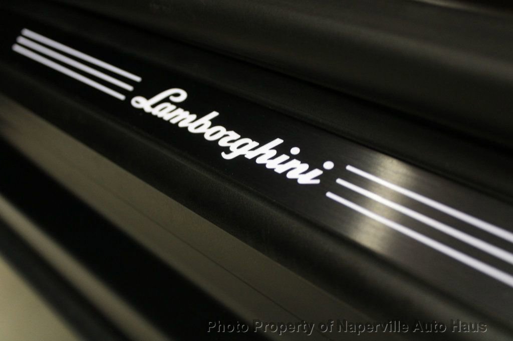 Used 2023 Lamborghini Urus S image 74