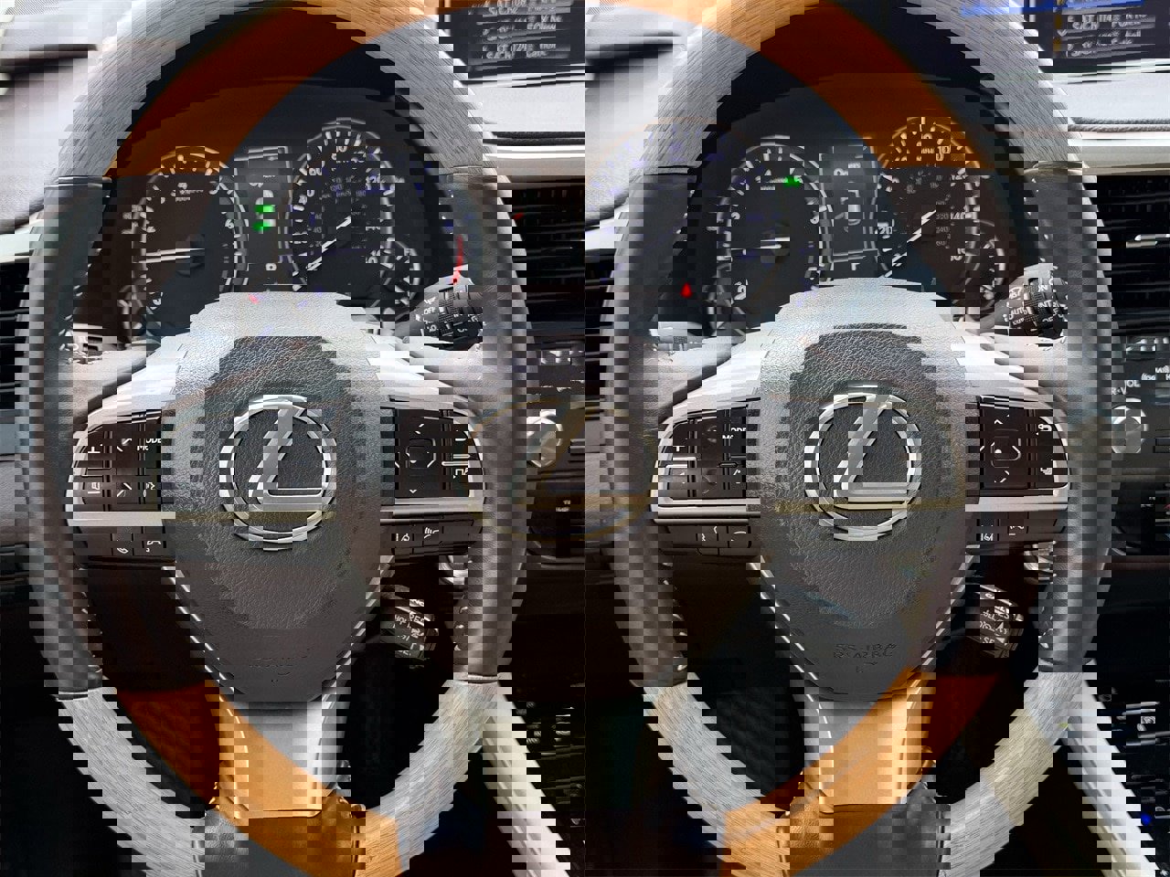 Used 2016 Lexus RX 350 AWD image 12