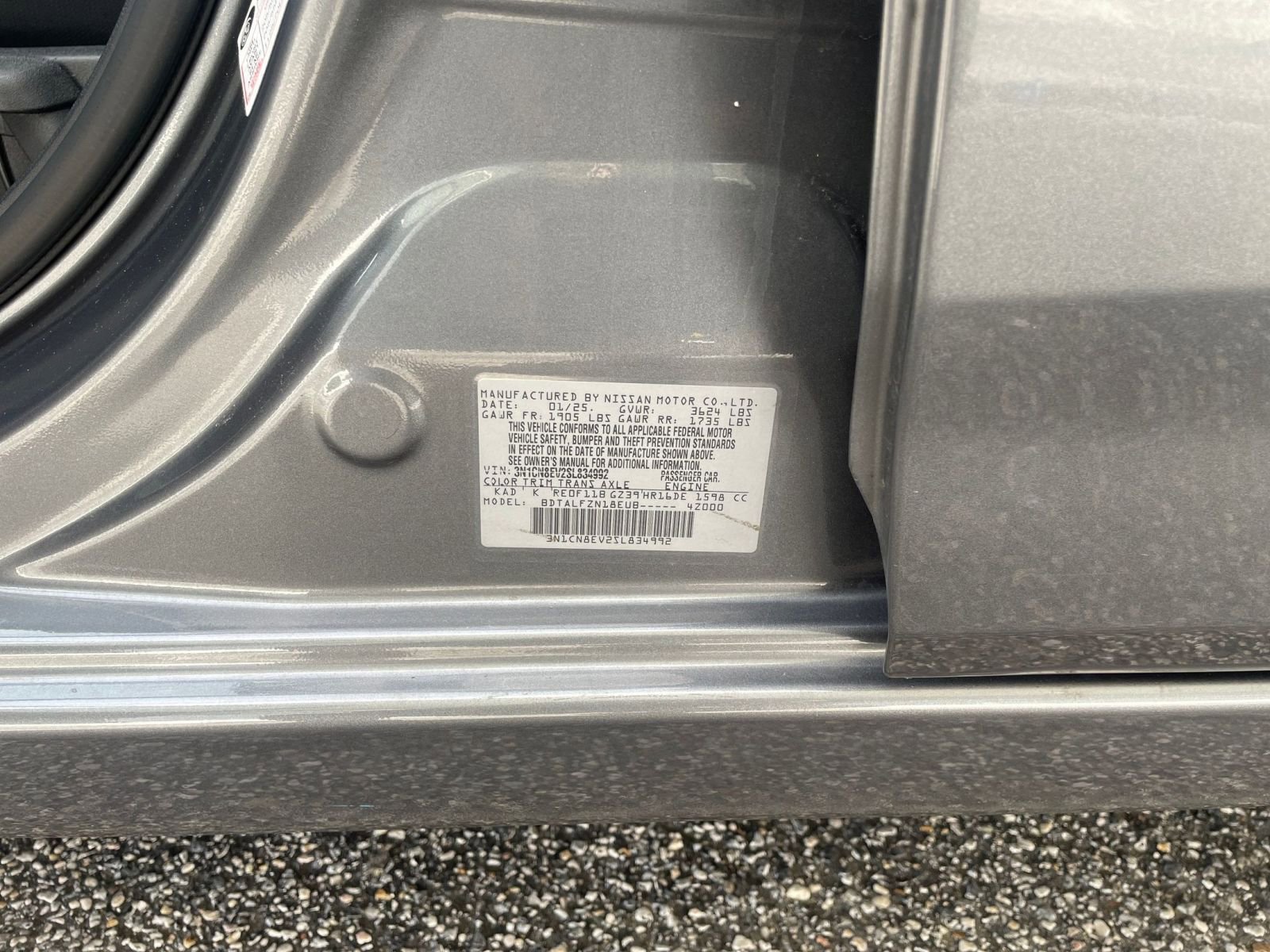 Used 2025 Nissan Versa SV image 27