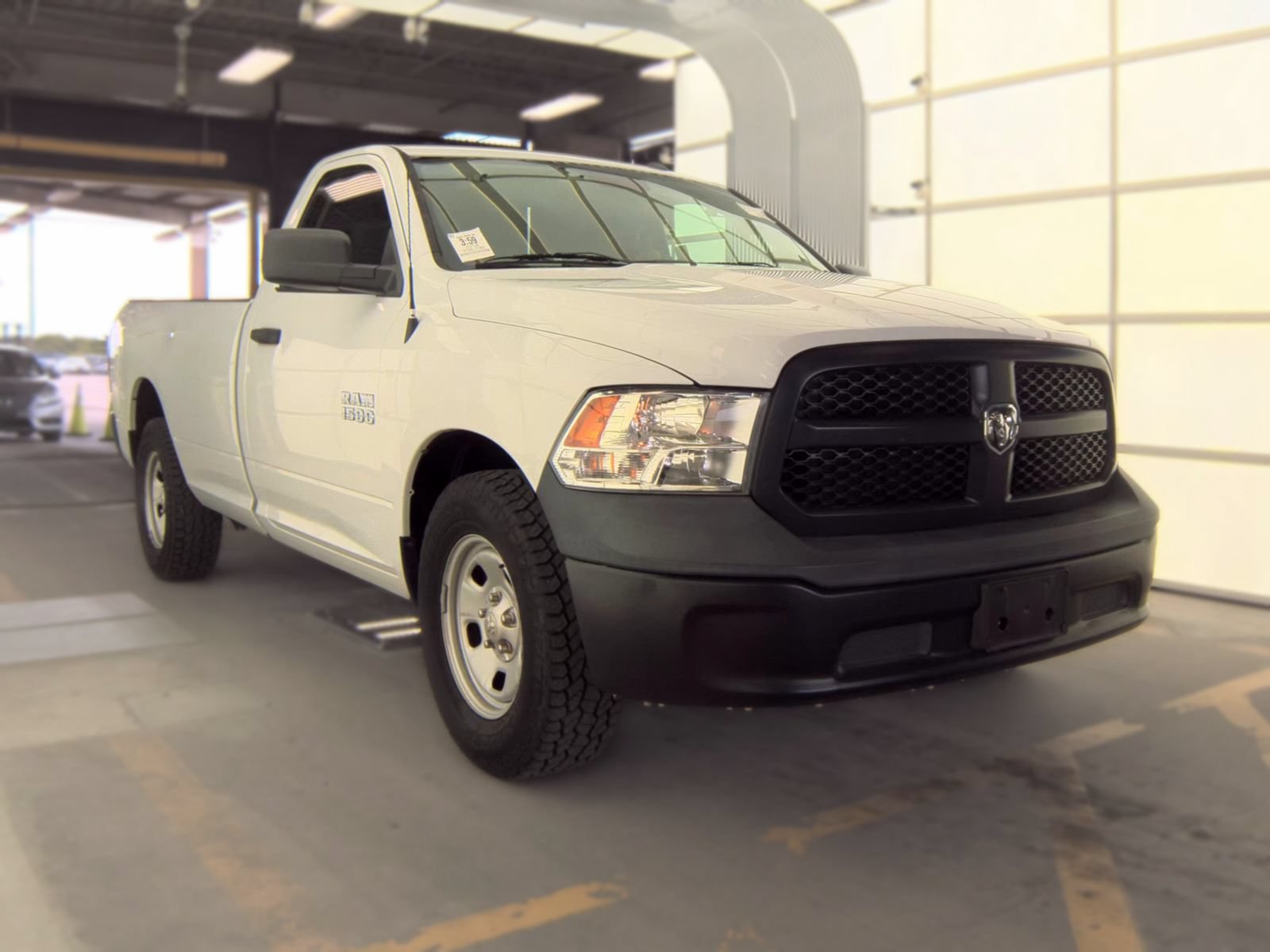 Used 2018 RAM 1500 Express RWD image 4