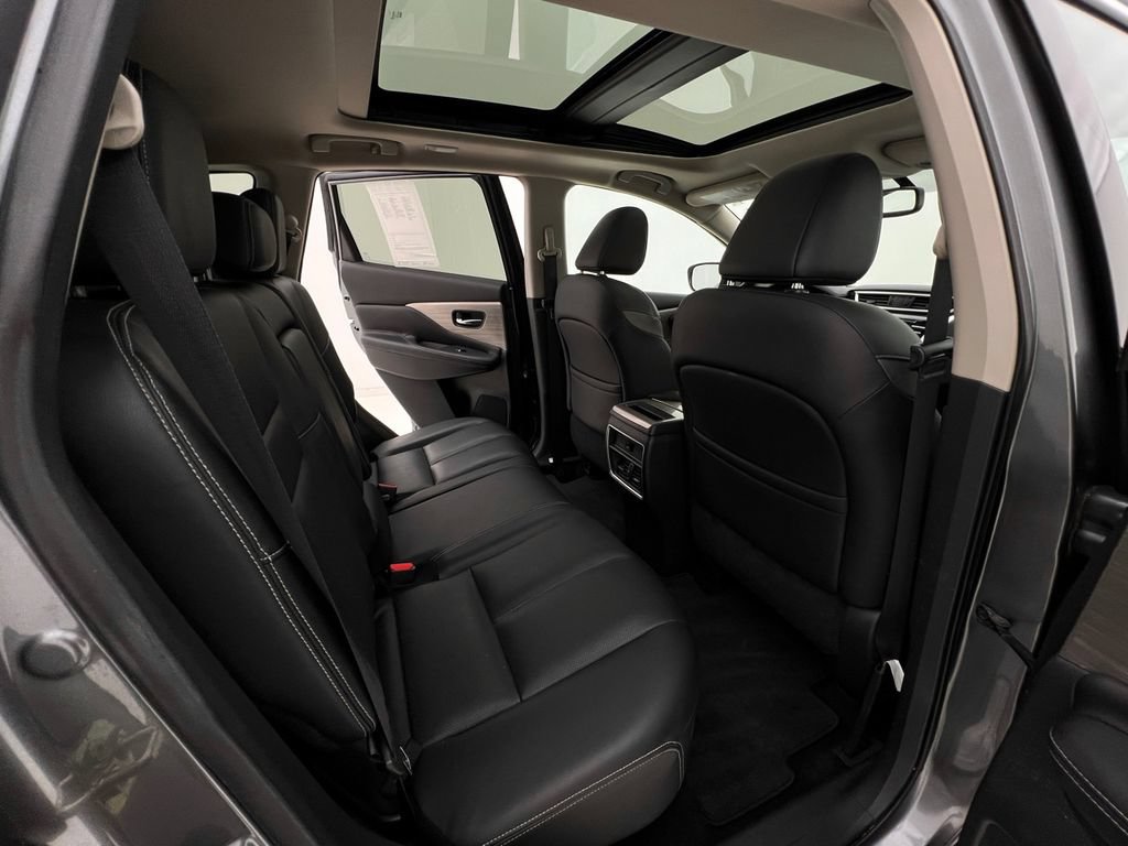 Used 2017 Nissan Murano SL w/ SL Technology Package AWD/4WD image 14