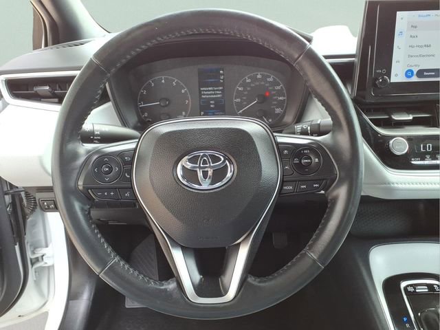 Used 2023 Toyota Corolla SE image 16
