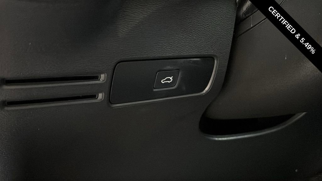 Certified 2023 Volvo XC40 B5 Plus w/ Driver Assist Package image 13