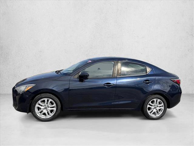 Used 2017 Toyota Yaris iA image 4