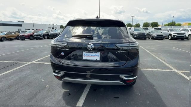Used 2022 Buick Envision Avenir w/ Technology Package II FWD image 7