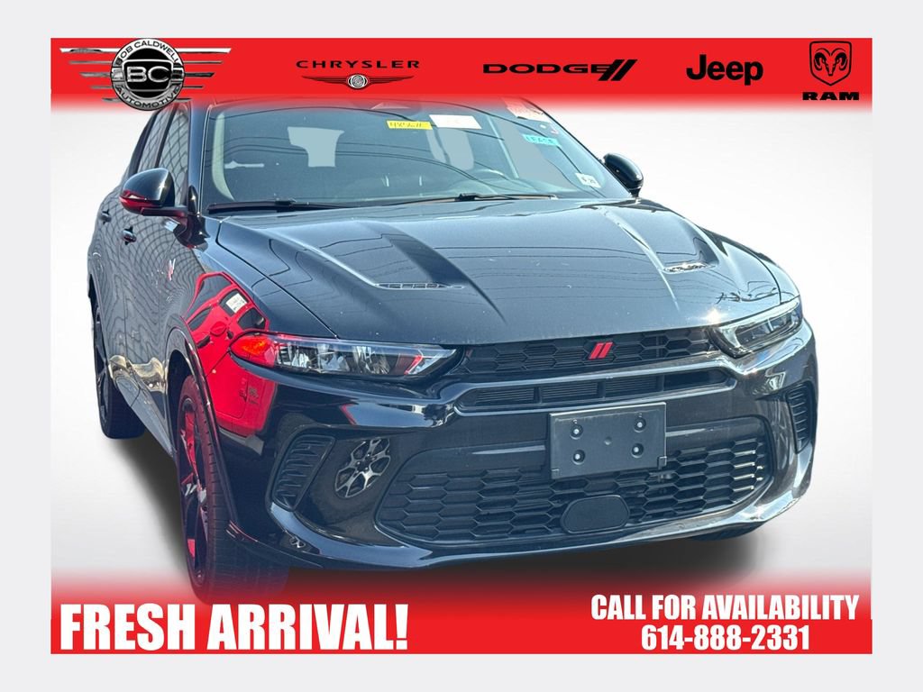 Used 2024 Dodge Hornet R/T Plus w/ Track Pack AWD/4WD image 1