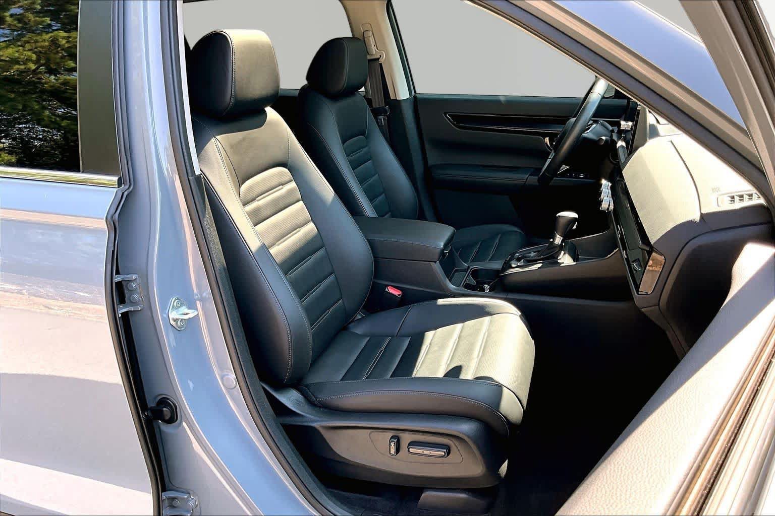 Used 2024 Honda CR-V EX-L image 9