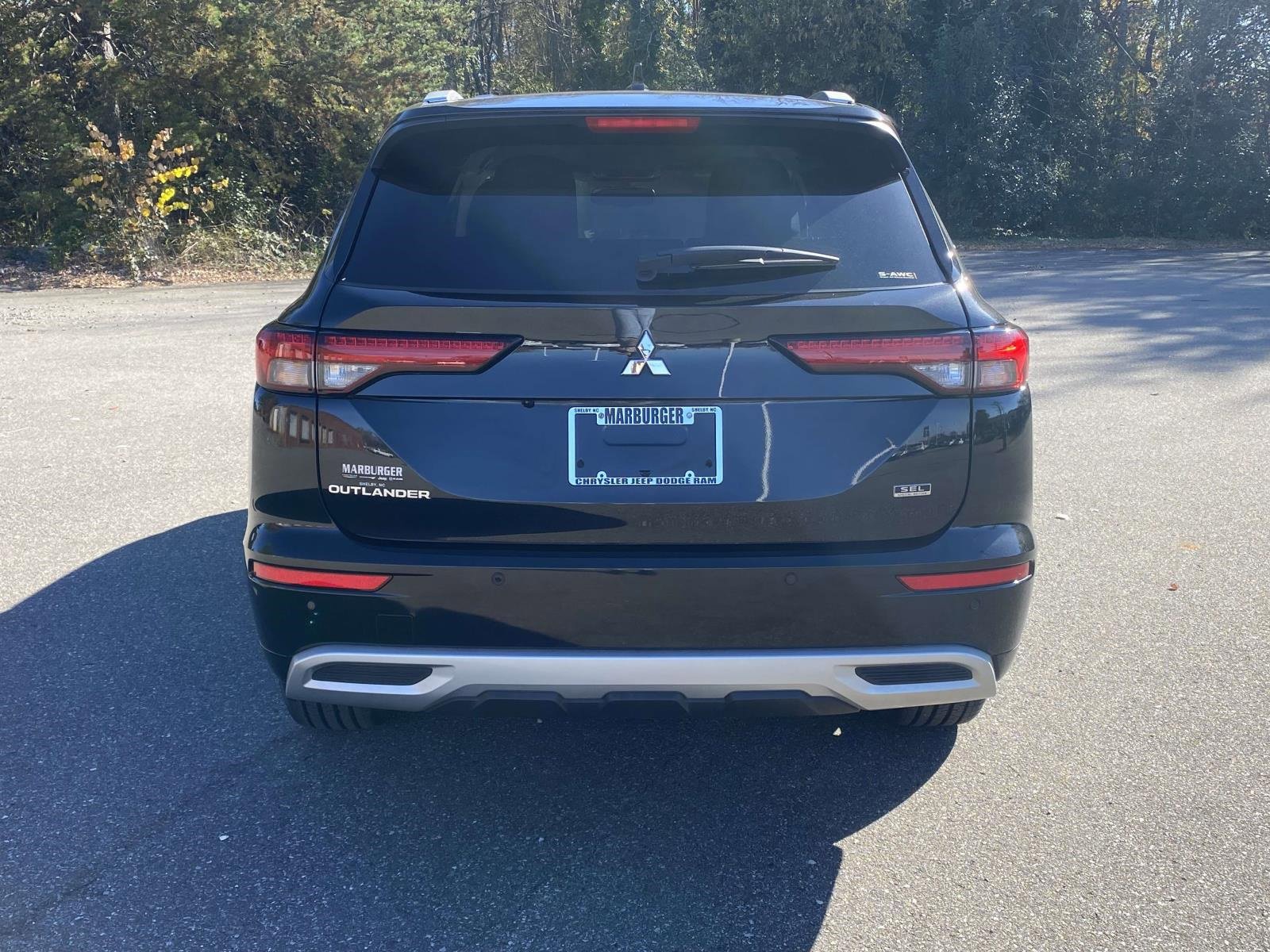 Used 2022 Mitsubishi Outlander SEL image 6