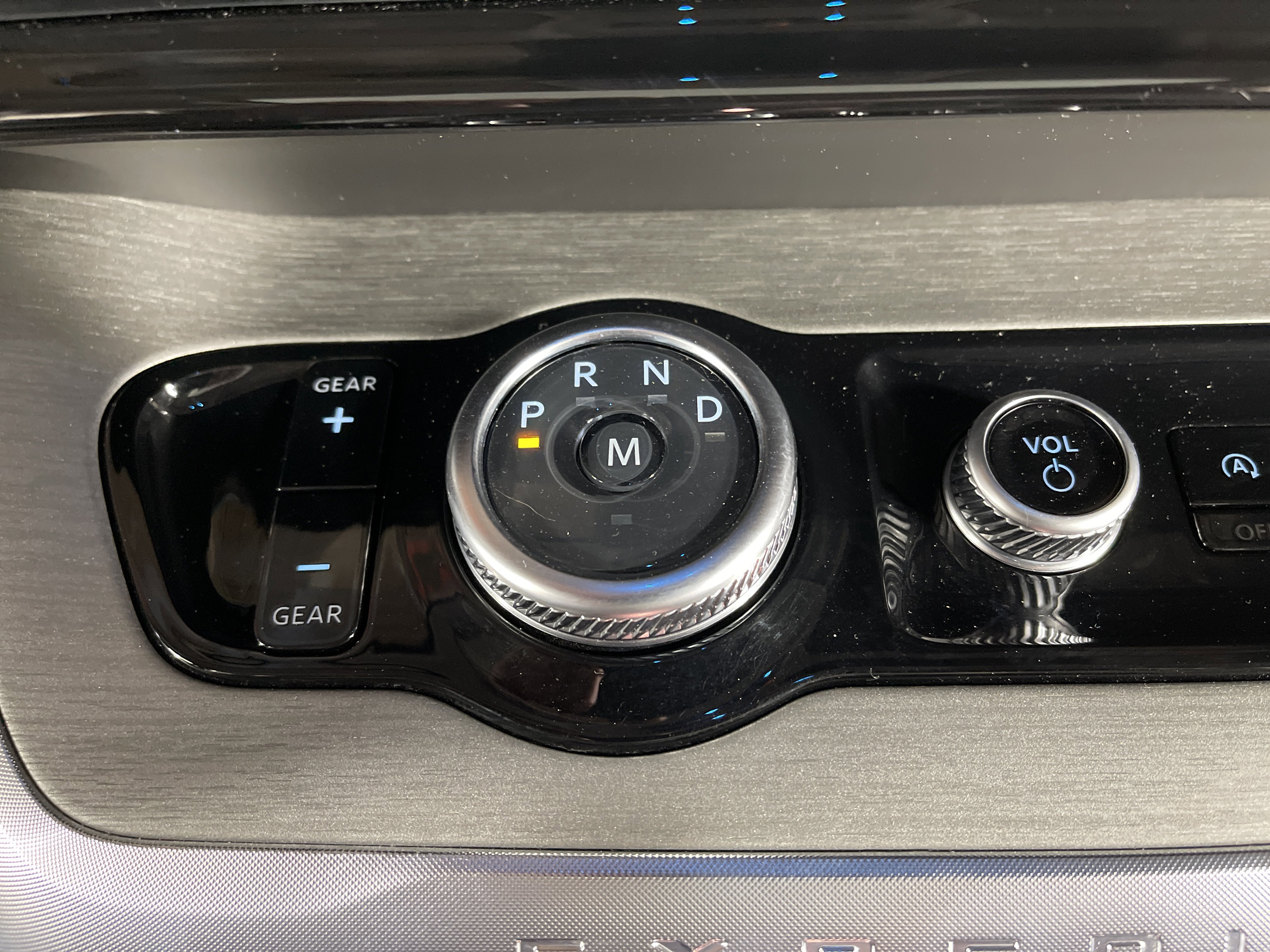 Used 2025 Ford Expedition Max Platinum image 27