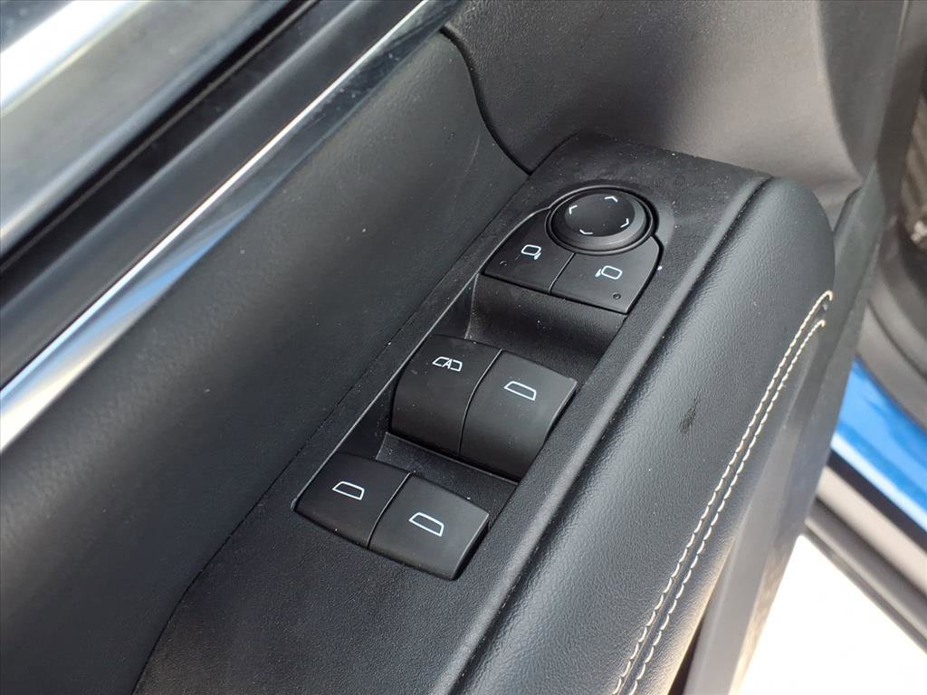 Certified 2025 GMC Terrain Elevation image 11