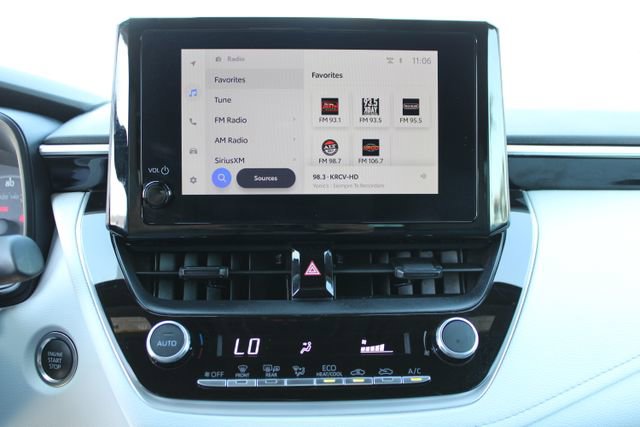 Used 2025 Toyota Corolla SE FWD image 23