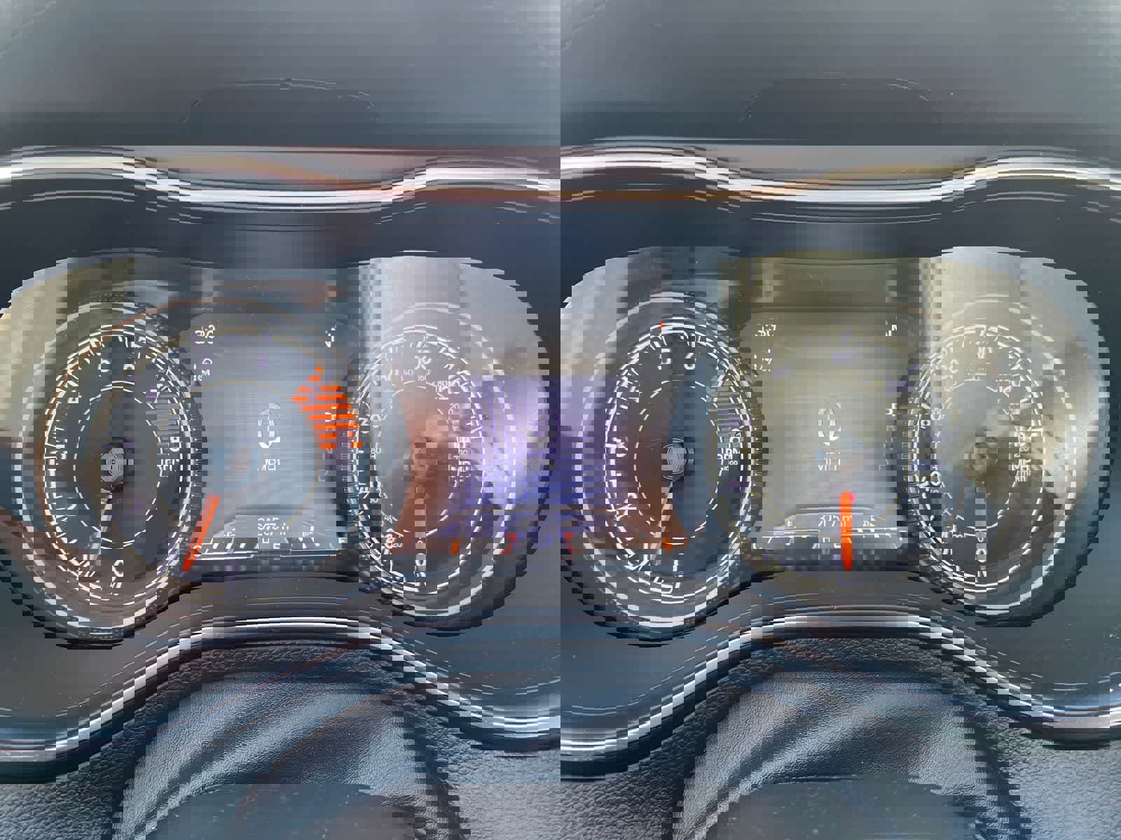 Used 2022 Jeep Cherokee Limited image 27