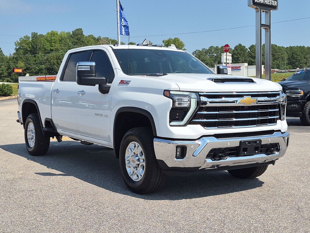 New 2026 Chevrolet Silverado 2500 LTZ w/ LTZ Plus Package AWD/4WD image 2