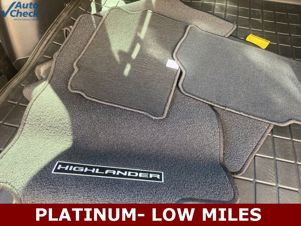Used 2022 Toyota Highlander Platinum image 15