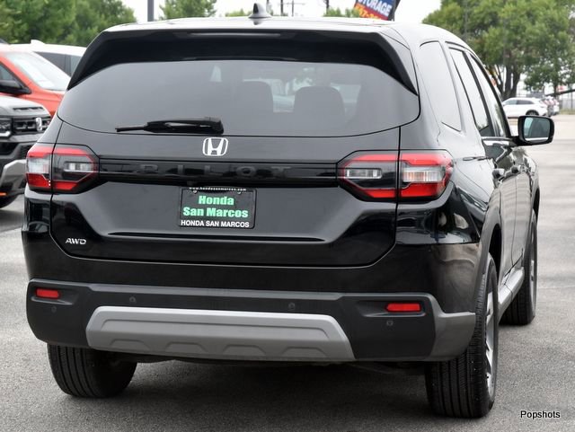 Certified 2025 Honda Pilot EX-L image 4