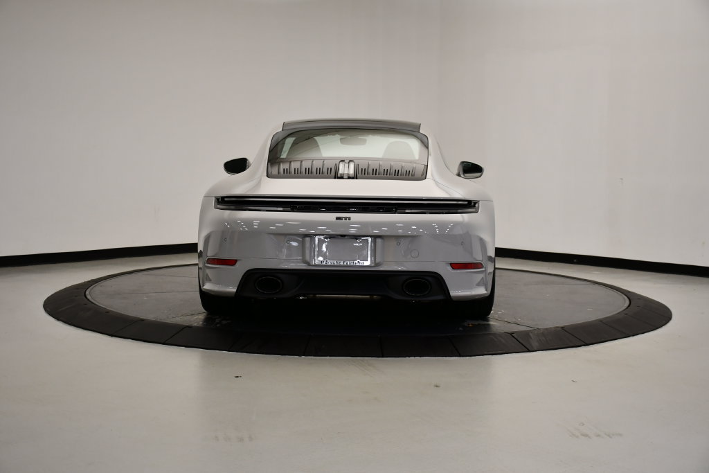 Certified 2026 Porsche 911 Carrera RWD image 6