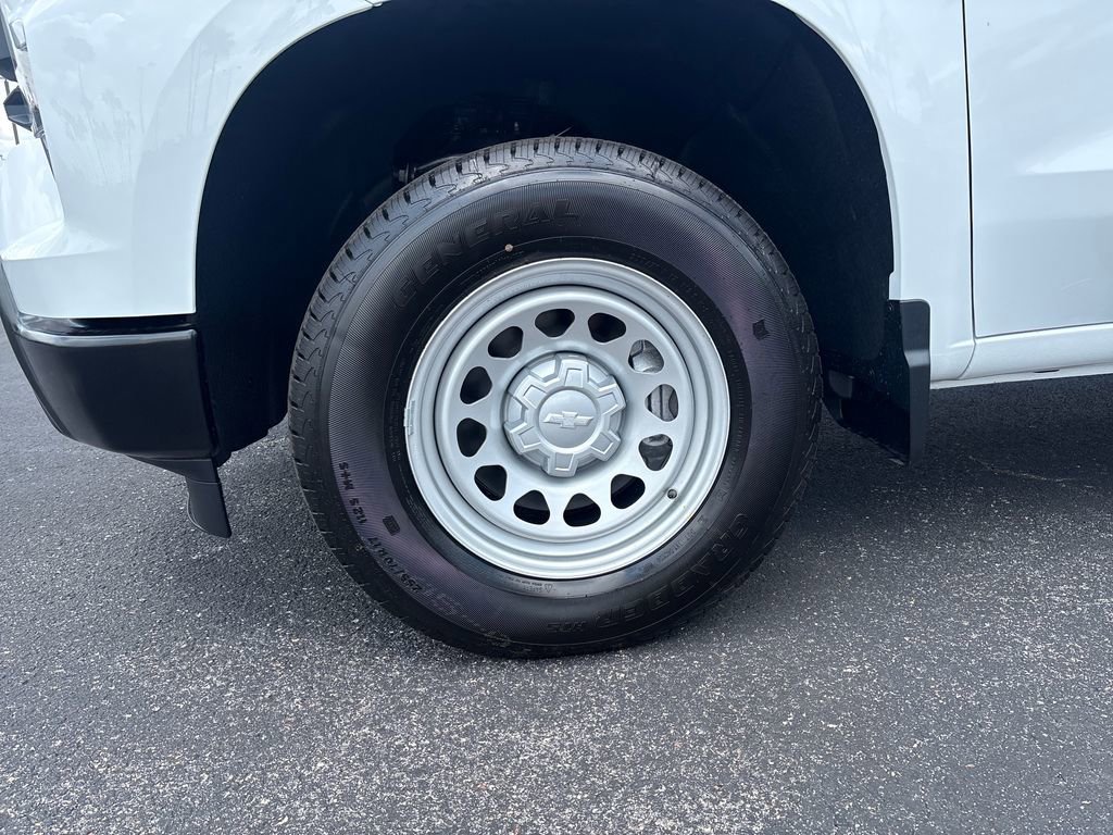 New 2026 Chevrolet Silverado 1500 W/T RWD image 17