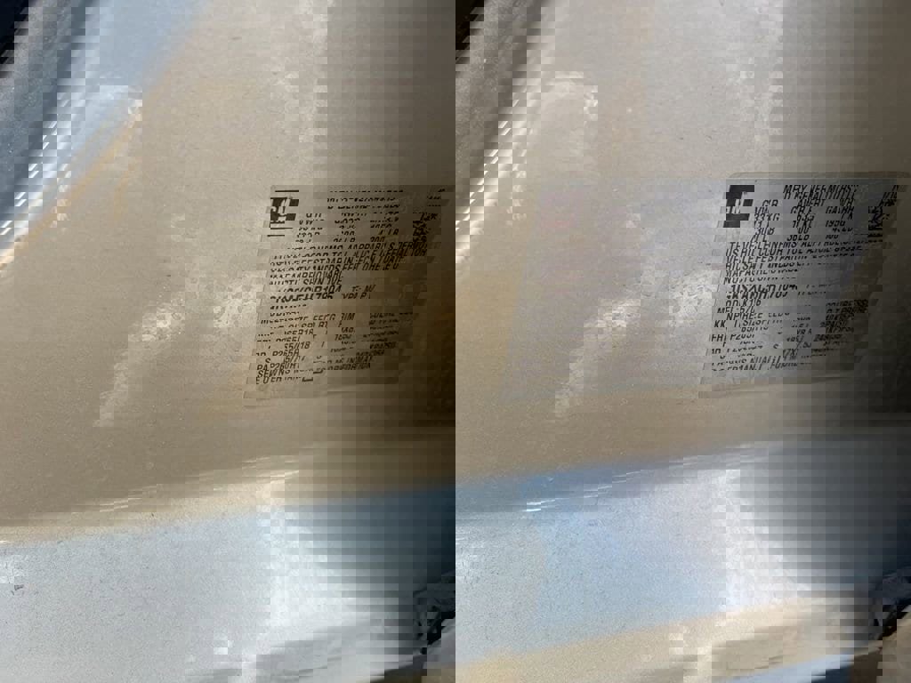 Used 2017 GMC Yukon SLE w/ HD Trailering Package image 11