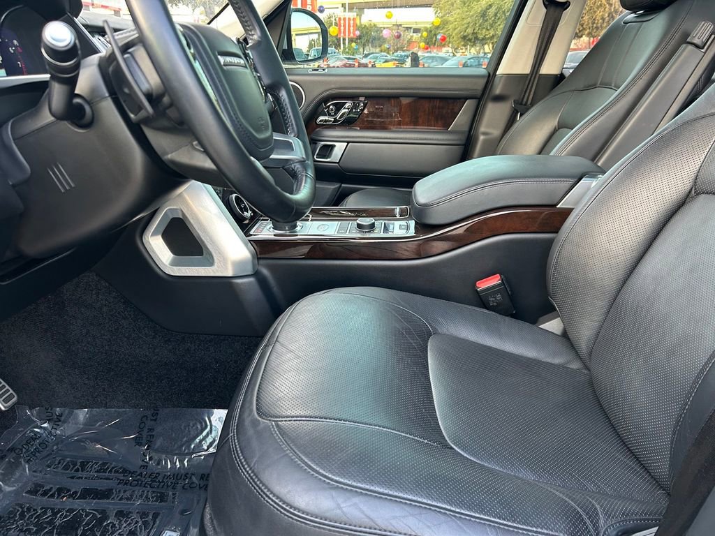 Used 2022 Land Rover Range Rover P525 Westminster Edition AWD/4WD image 11