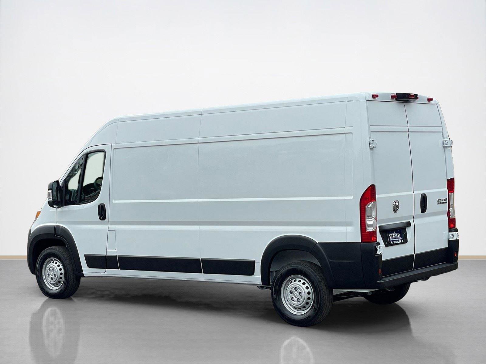 New 2026 RAM ProMaster 2500 w/ Convenience Group image 5
