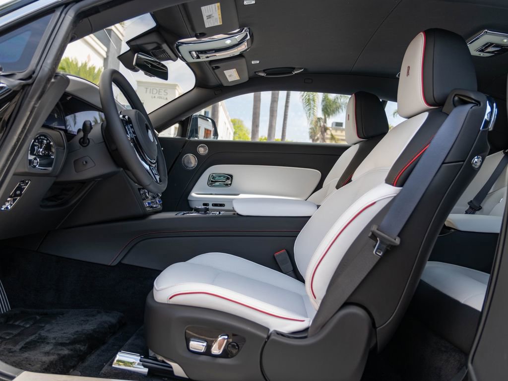 New 2026 Rolls-Royce Spectre image 24