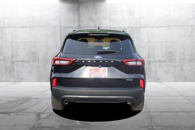 Used 2025 Ford Escape ST-Line AWD/4WD image 6