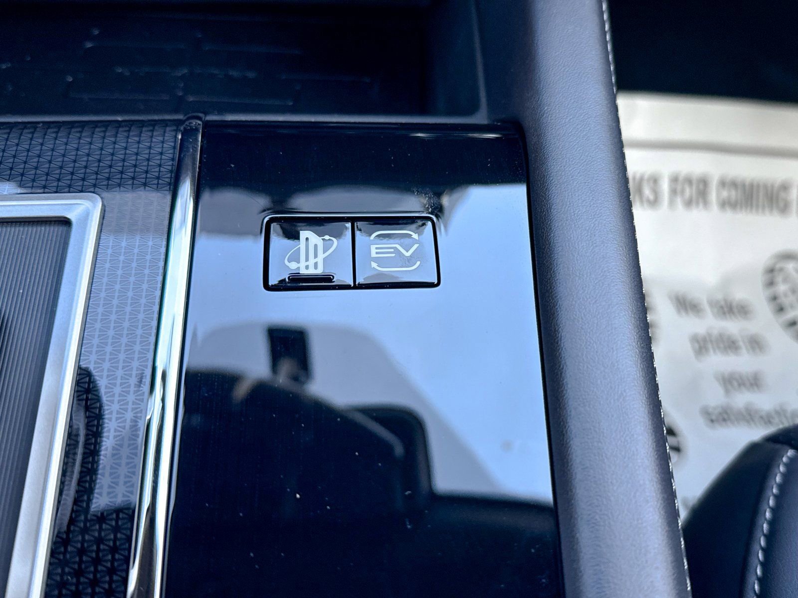 New 2025 Mitsubishi Outlander SEL Black Edition image 40