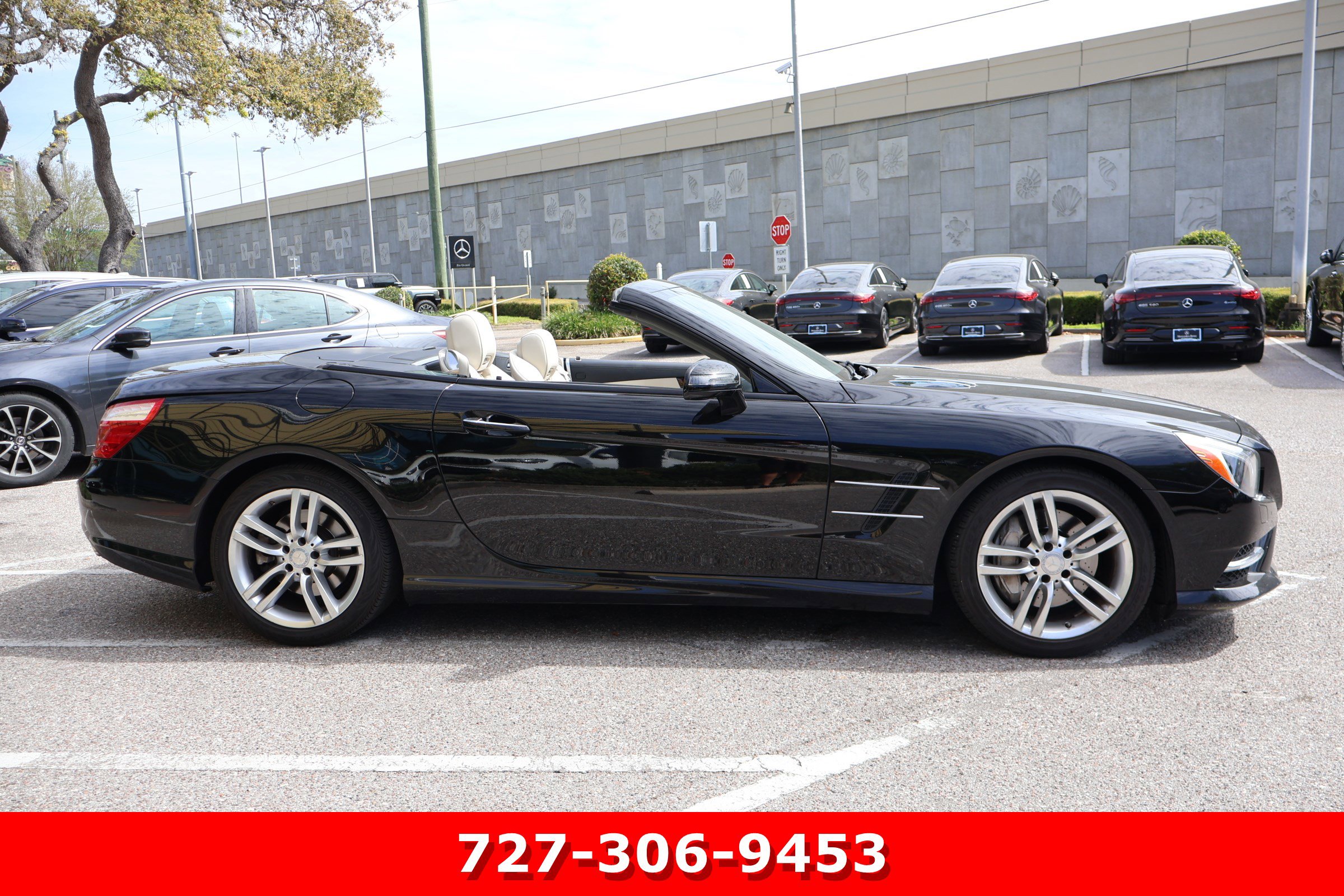 Used 2013 Mercedes-Benz SL 550 image 12