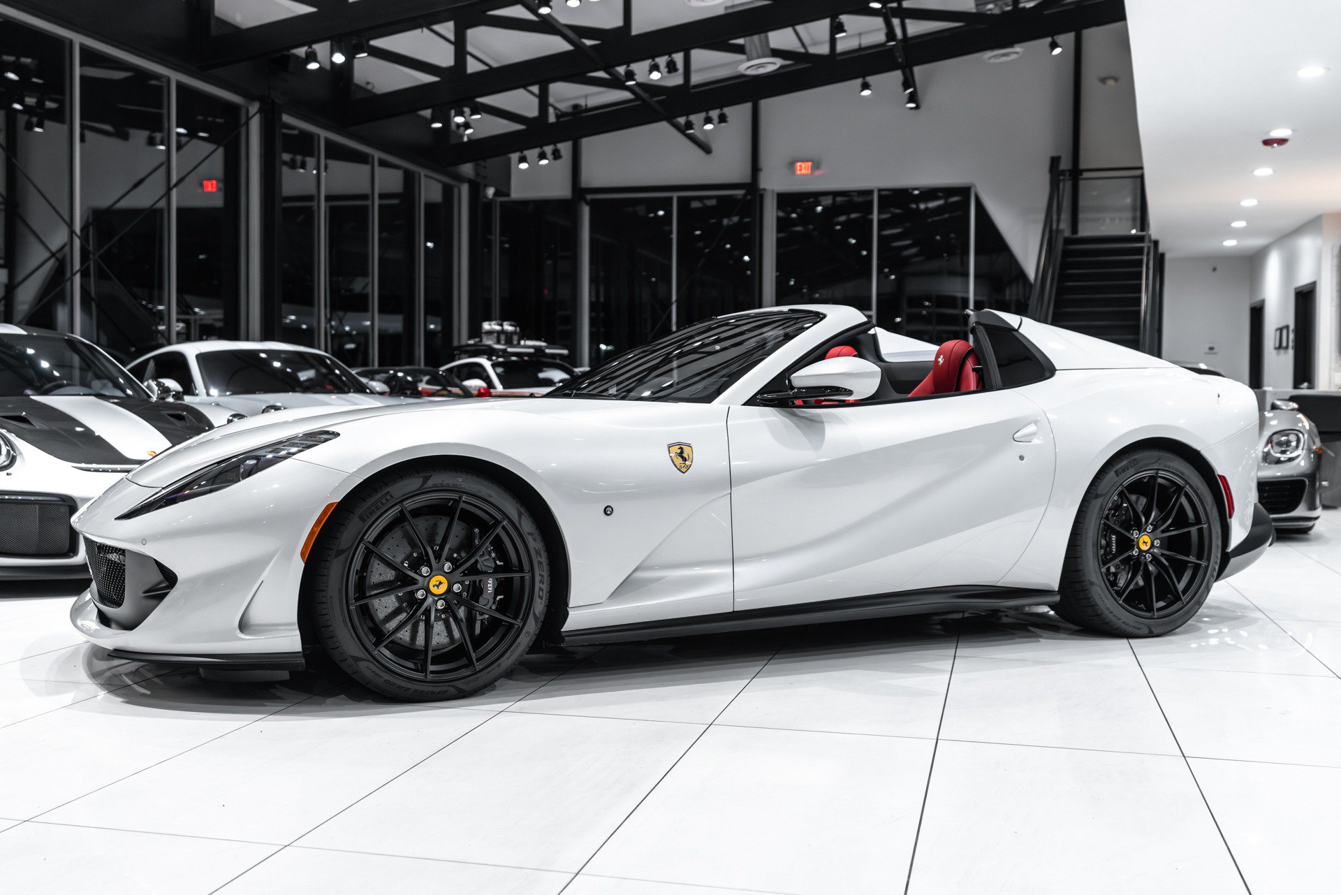 Used 2023 Ferrari 812 GTS RWD image 2