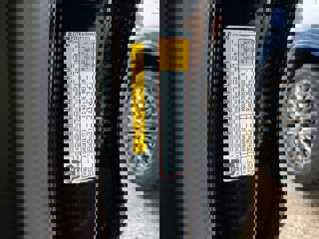 New 2026 GMC Canyon AT4 image 32