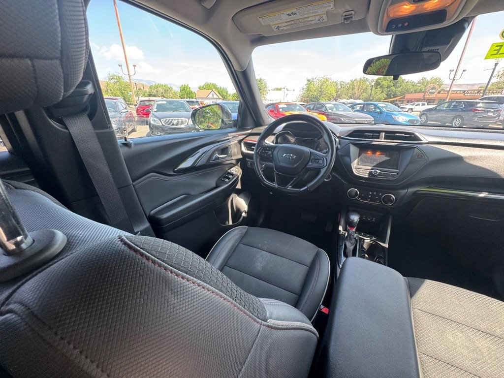 Used 2023 Chevrolet TrailBlazer RS image 13