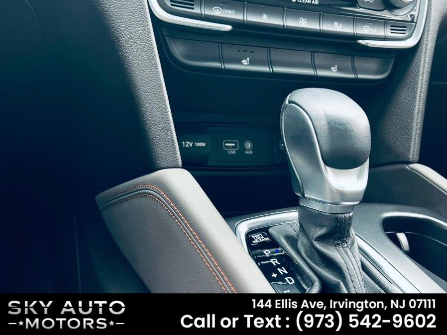 Used 2019 Hyundai Santa Fe Limited AWD/4WD image 18