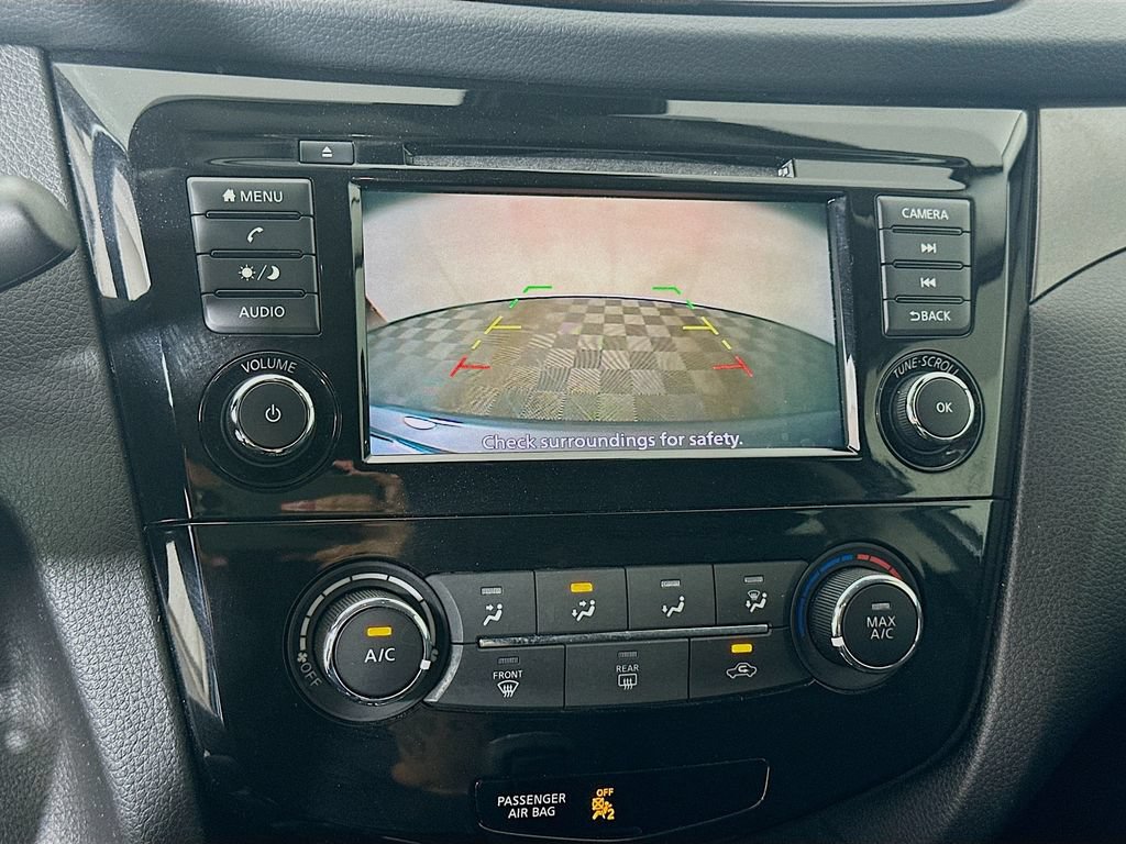 Used 2020 Nissan Rogue Sport S FWD image 15