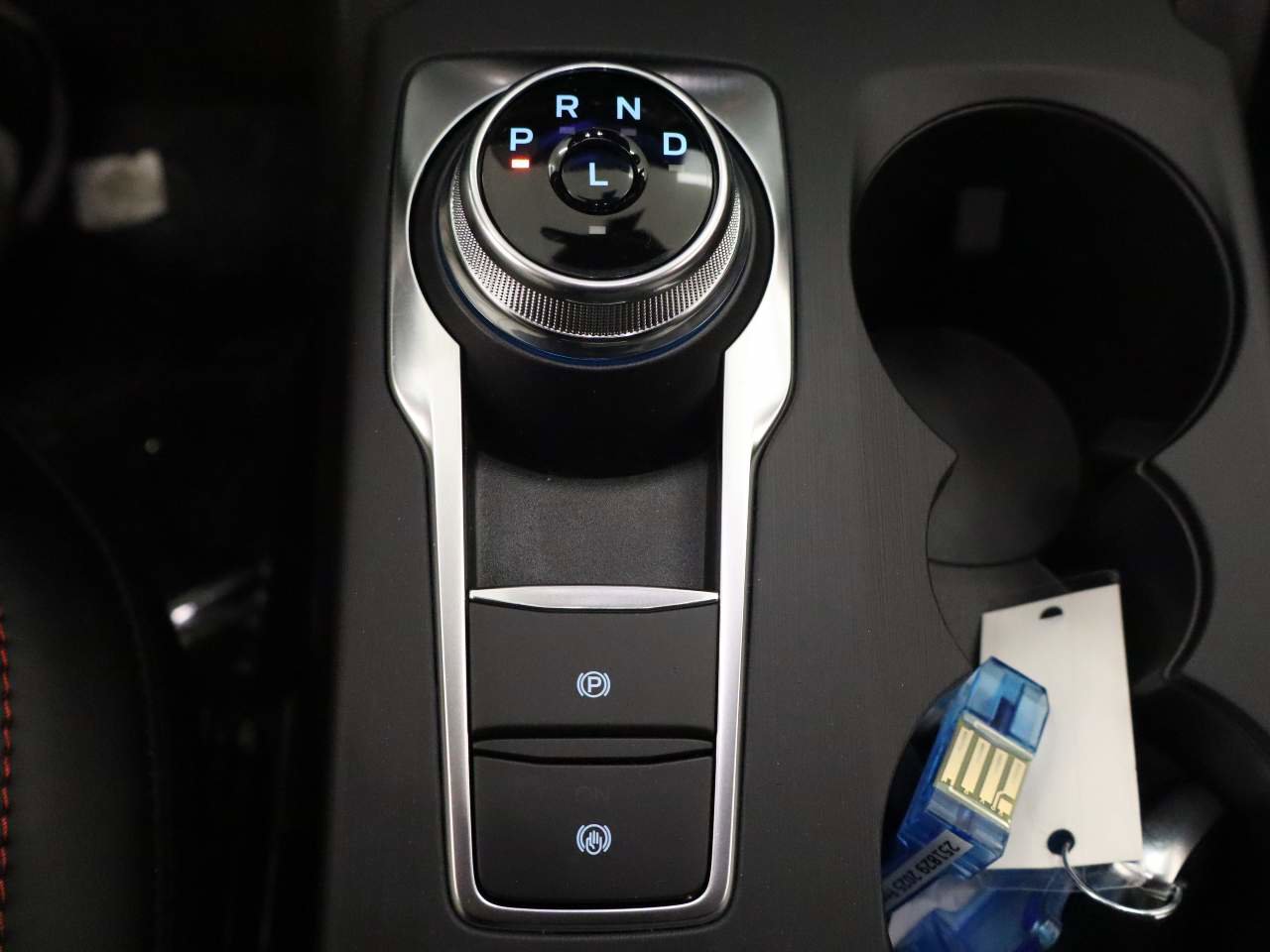 New 2026 Ford Escape ST-Line Select w/ Tech Pack #1 AWD/4WD image 8