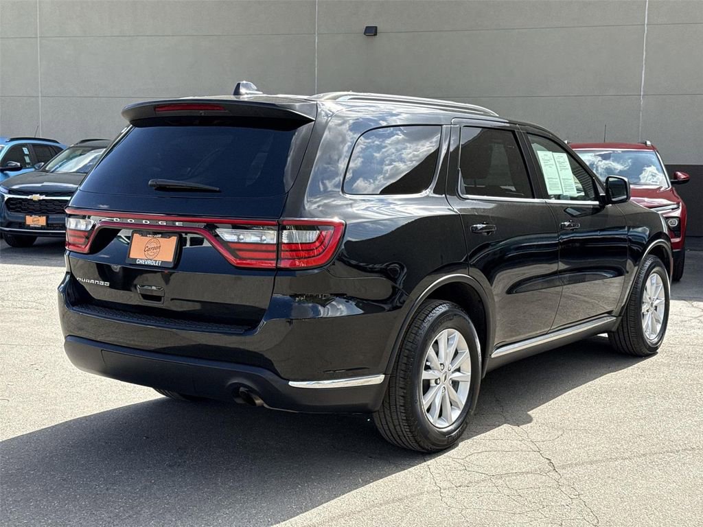 Used 2023 Dodge Durango SXT image 3
