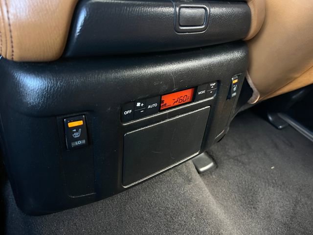 Used 2017 Nissan Armada Platinum image 17