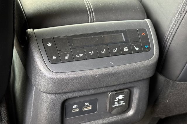 Used 2023 Nissan Pathfinder Platinum AWD/4WD image 14