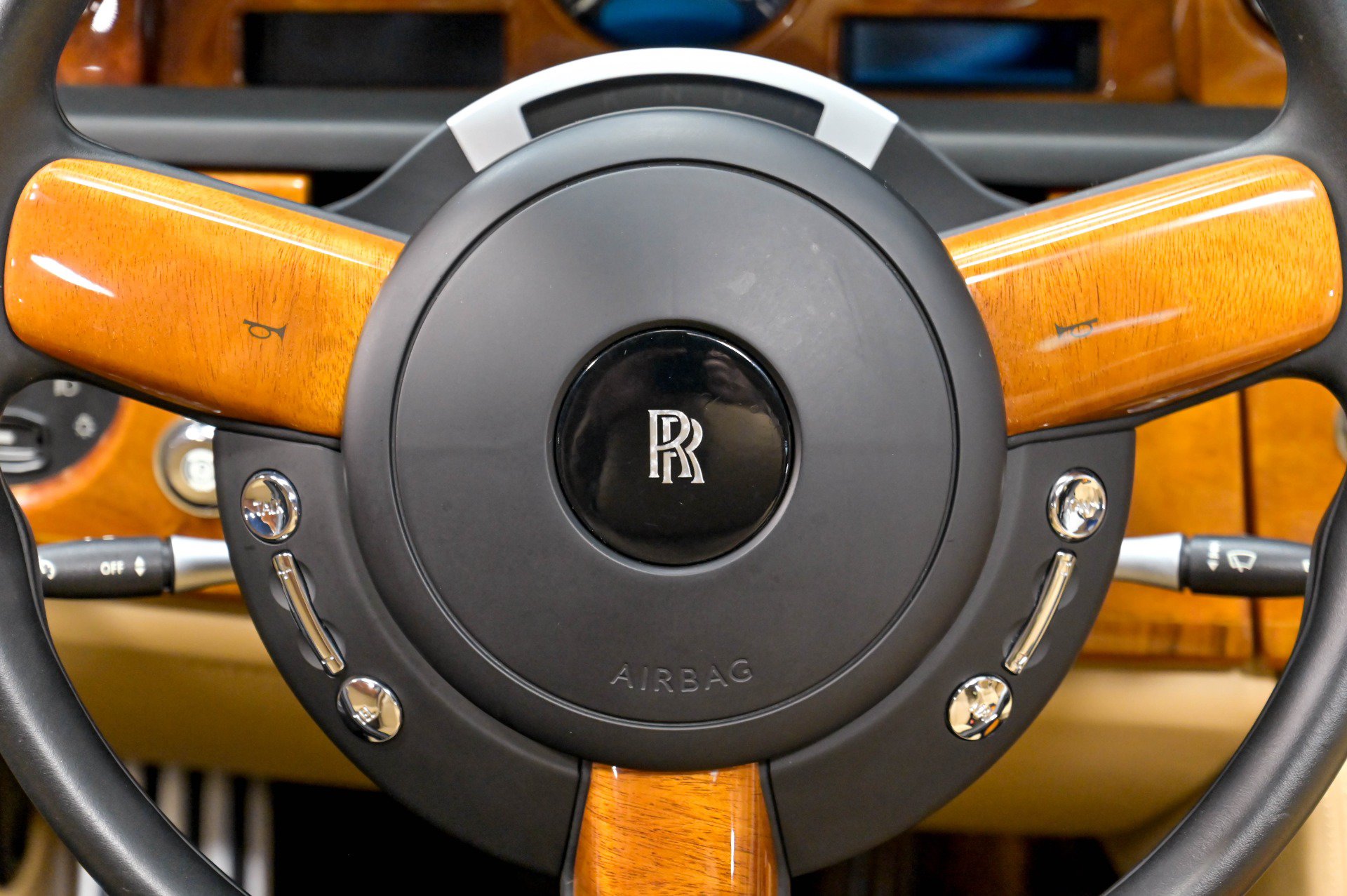 Used 2013 Rolls-Royce Phantom Sedan RWD image 80